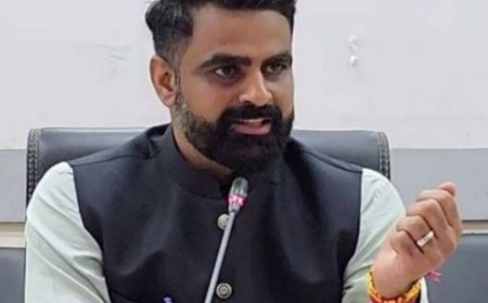 पुणे के किसानों की चमकेगी किस्मत: दिशा कृषी उन्नती से बढ़ेगा एक्सपोर्ट, कलेक्टर ने कसी कमर! जानें क्या है मास्टर प्लान